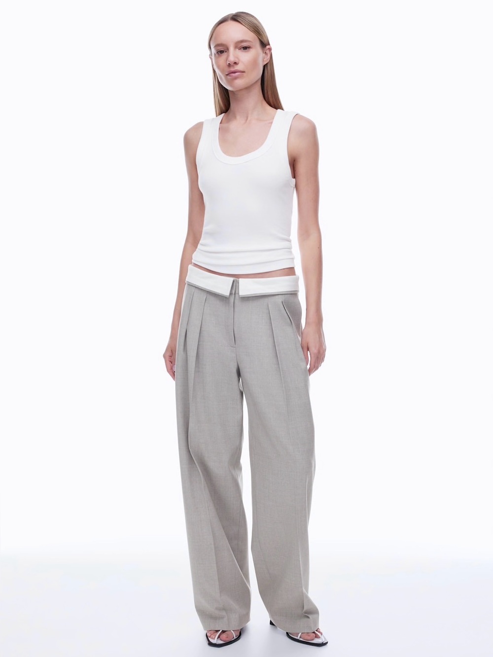Aritzia Babaton Bureau Pant 30” in grey wool trousers size 12 pleated